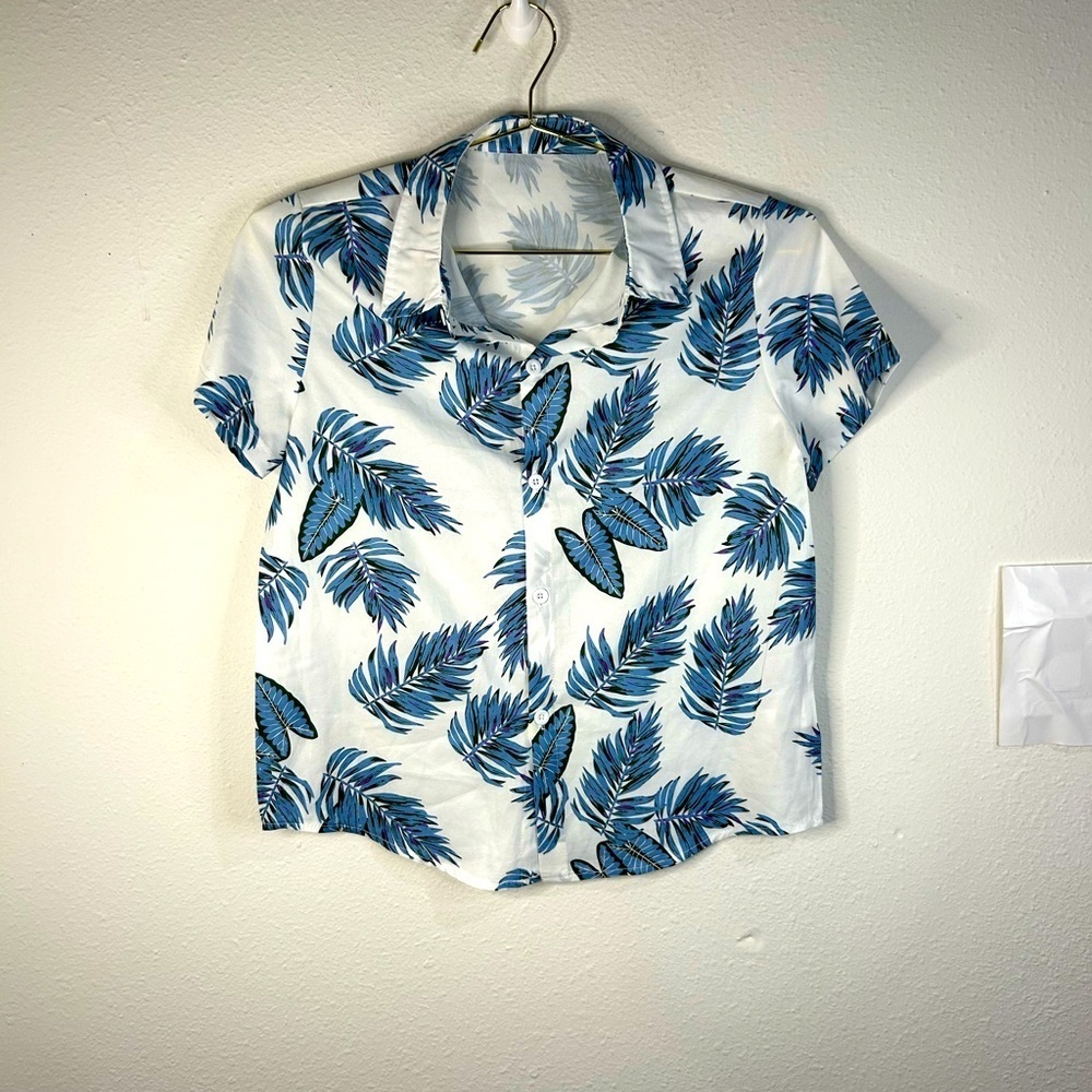Boys 11/12 SHEIN Tropical Hawaiian Leaf Shirt Blue Green Short Sleeve Button Up